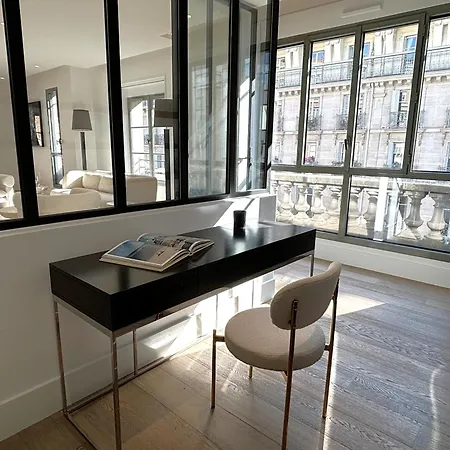 Apartment Matignon Paris